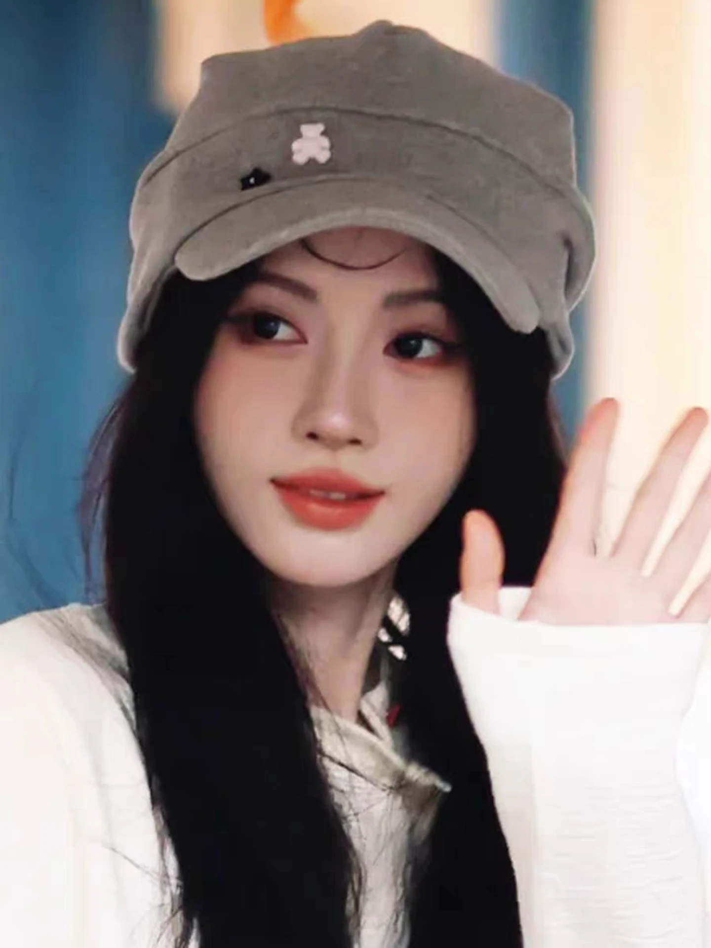 

Женский осенне-зимний берет Ju Jingyi в Корейском стиле демонстрирует свое лицо, небольшой восьмиугольный литературный и ретро-мастер газетчика