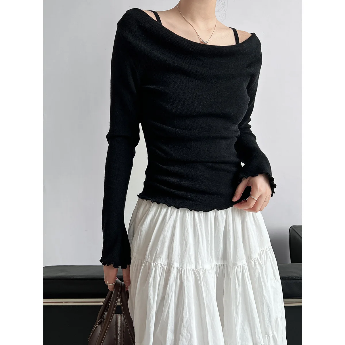 Patchwork Collar Off Shoulder Knitted Top Autumn Slimming Fake Two-piece Long Sleeved Black Fungus Edge