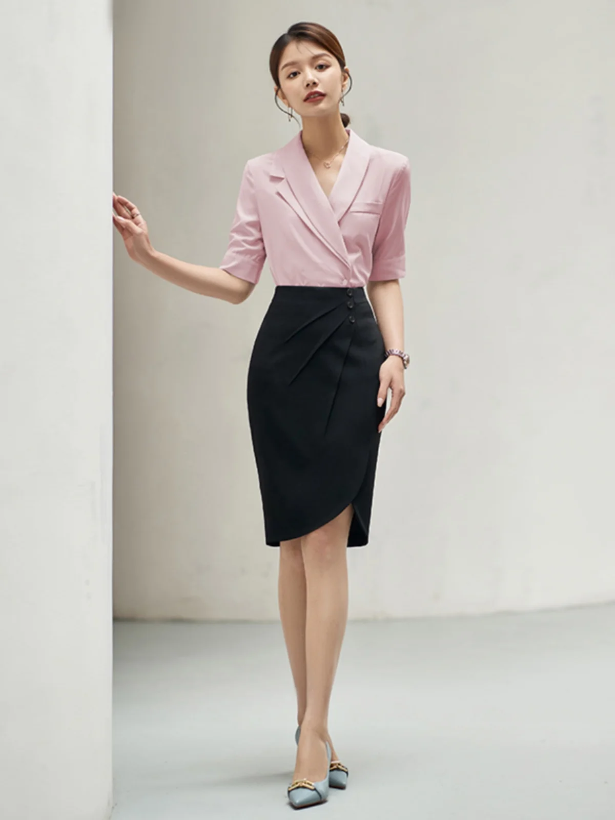 

Профессиональный женский летний костюм-рубашка для салонов красоты, ювелирных магазинов, медицинских и косметических учреждений, рабочая униформа из полиэфирного волокна