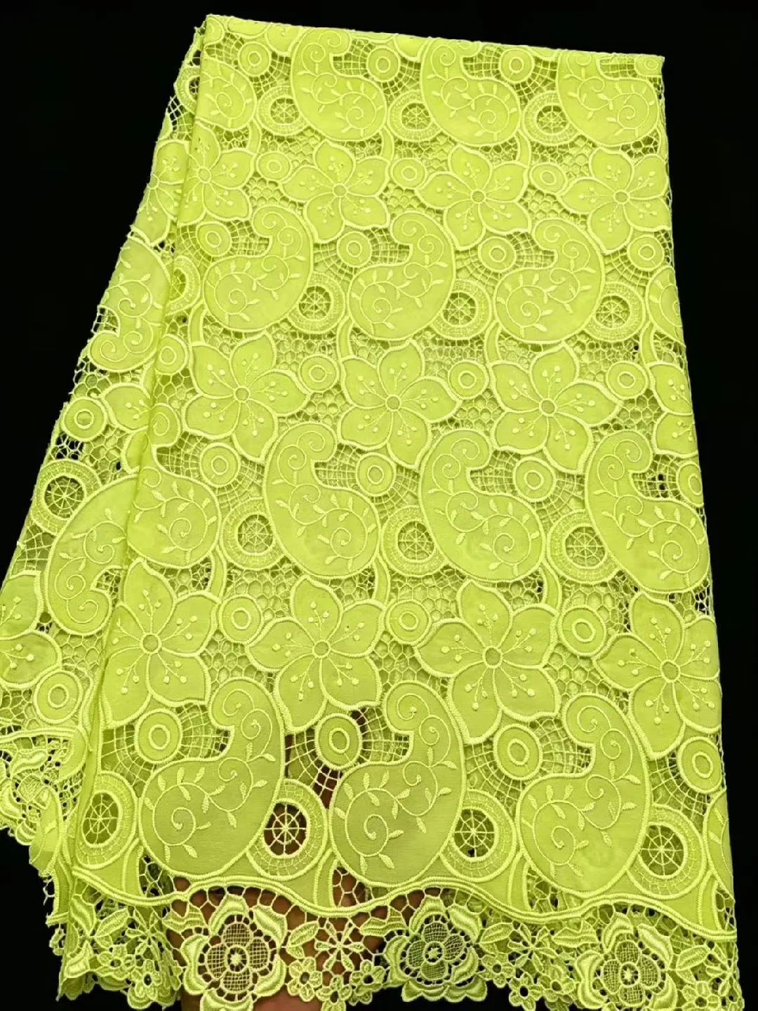 2026 Hochwertiger nigerianischer Kordel-Guipure-Spitzenstoff, 5 Yards, gestrickte, wasserlösliche afrikanische Spitze für Hochzeitskleider zum Nähen
