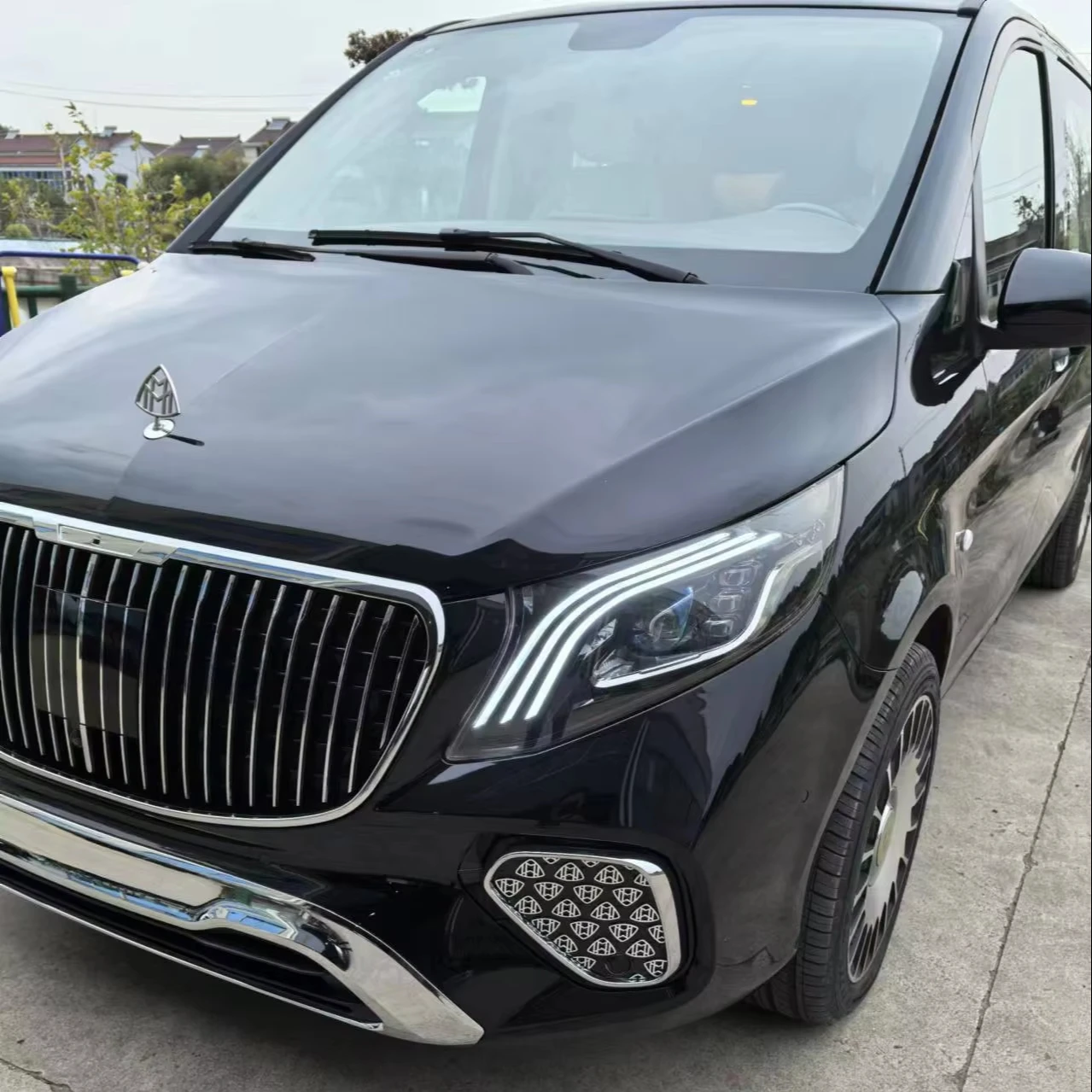 

Комплект кузова W447 2024 Тюнинг Модифицированный 1:1 2016 V Class Vito Обновление до 2024 Mercedes Vito W447 GLS Maybach Look