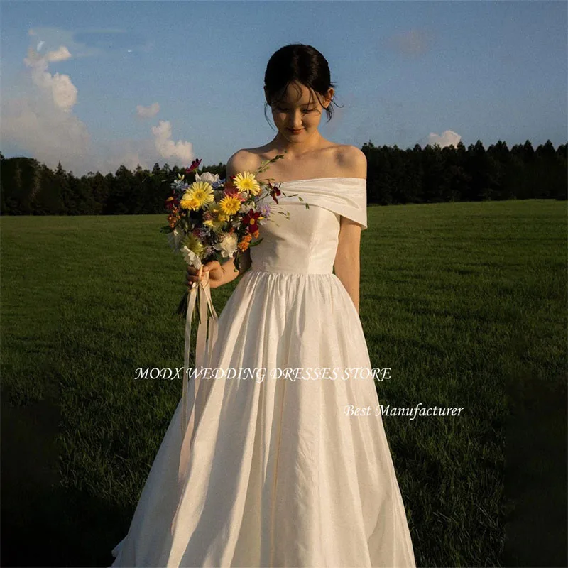 MODX Simple Taffeta One Shoulder Wedding Dress Korea Photo Shoot Short Sleeve A Line Bridal Gown Floor Length 웨딩드레스
