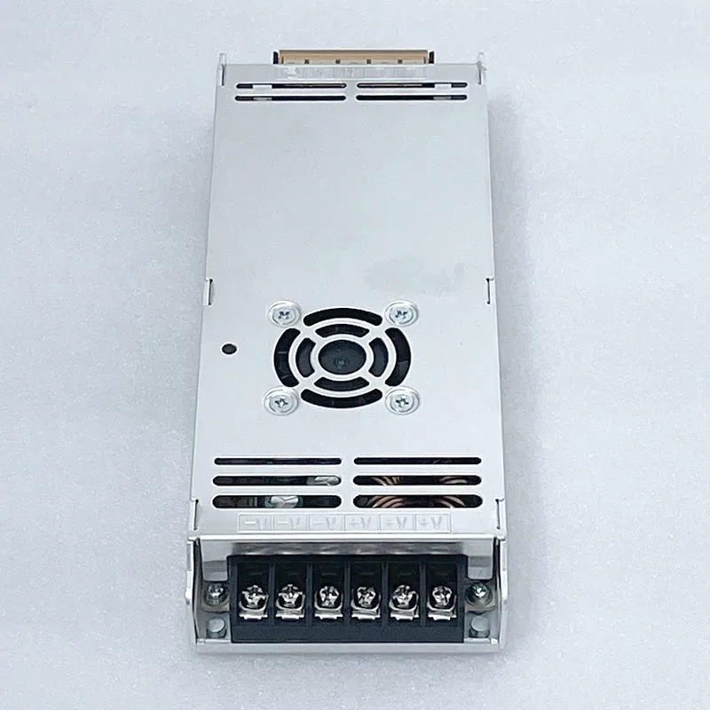 Full Color LED Panel Video Wall 5V60A Power Indoor Outdoor LED Display Screen Digital Sign 300W 200/240VAC Input Power Supply