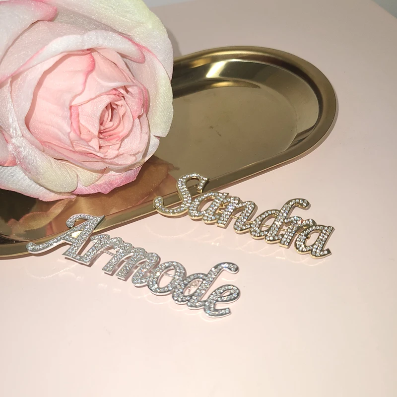 Stainless Steel Customized Name Brooch with Crystal Custom Name Plate Ladies Men Lapel Pin Personalized Wedding Part Gift