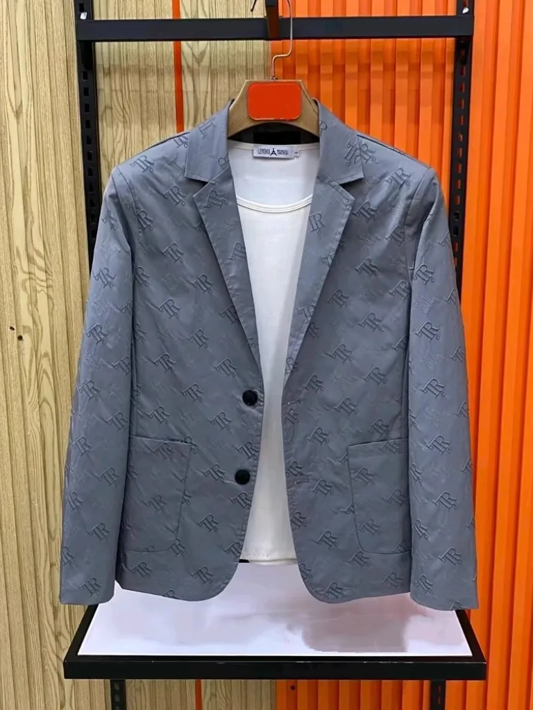 

Fall Men's Casual Fashionable Versatile Lightweight Luxury Suit Jacket Comfortable High Quality Stylish Business Casual Shirt