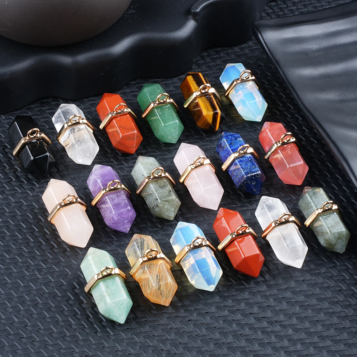 

5pcs/lot Charms Natural Stone Pendant Hexagonal Prism Green Aventurine Amethyst Pendant for Making DY Jewelry Necklace 36x13mm