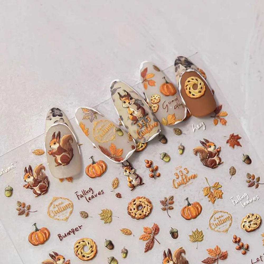 Herbst-Nagelkunst-Aufkleber, 5D-geprägt, niedliche Abziehbilder, Herbst-Eichhörnchen, Tannenzapfen, gefallene Blätter, Design, selbstklebende Maniküre-Aufkleber – Detail 1