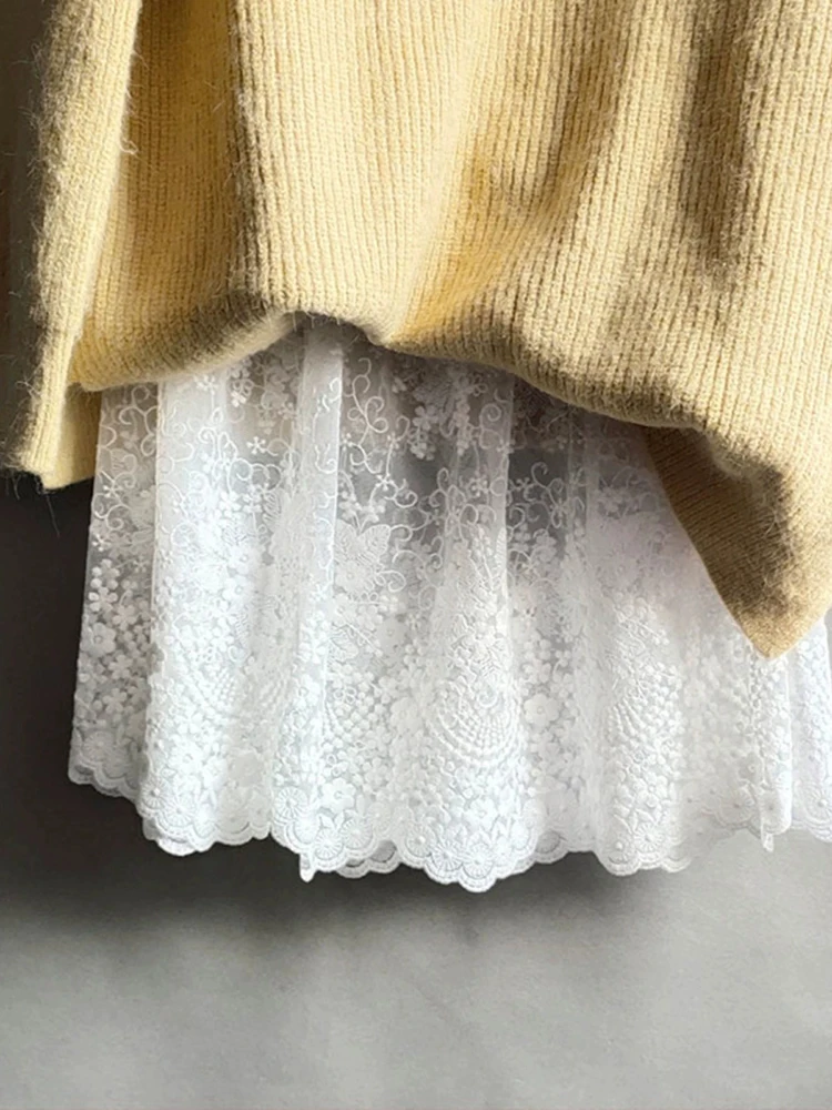 

Белая кружевная юбка с цветочной вышивкой, женская весна 2024, новая внутренняя одежда, базовый слой, юбка, корейская юбка для поездок на работу