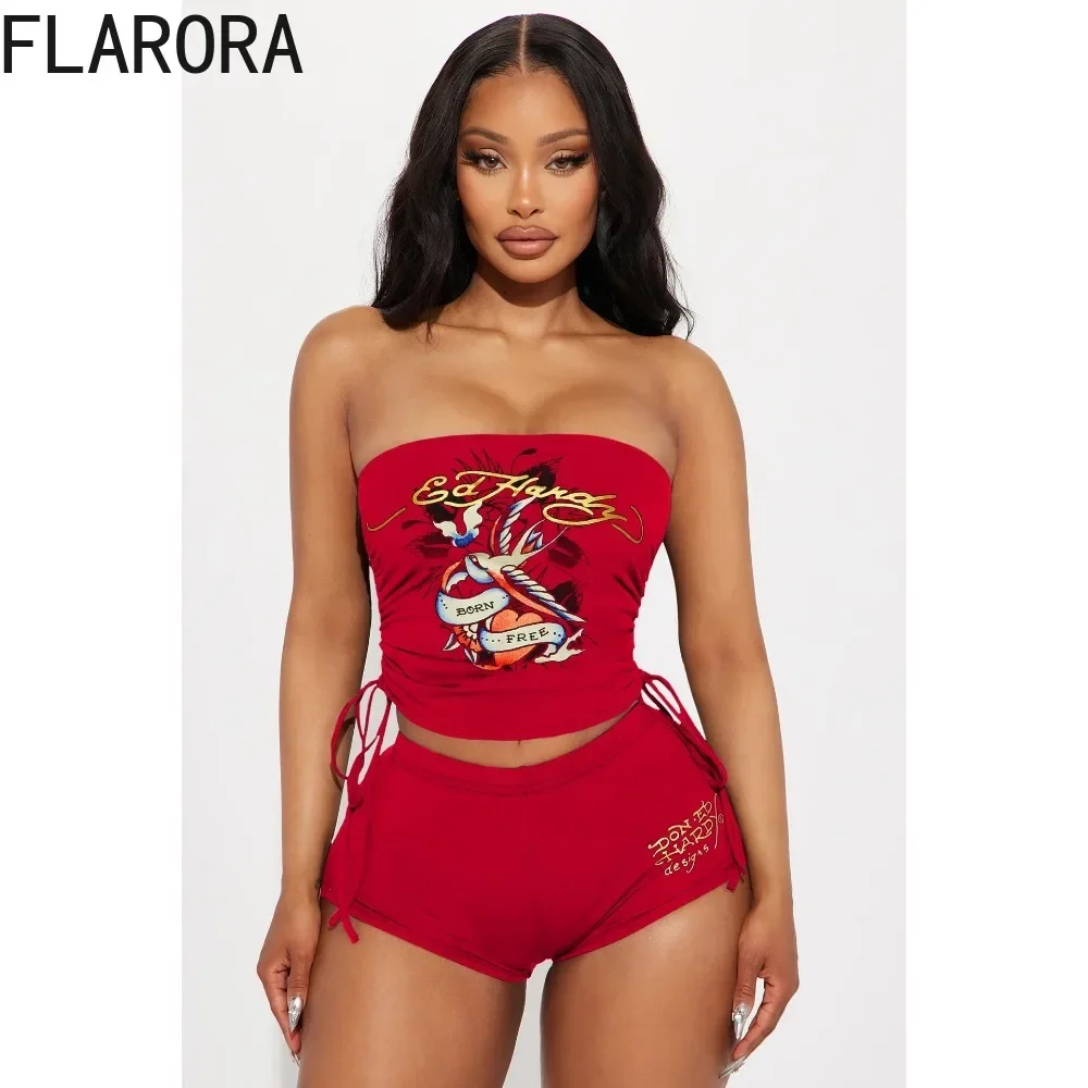 FLARORA Fashion Y2K Graffiti Print Women\'s Two Pieces Set Woman Strapless Backless Crop Tops And biker Shorts Outfits Streetwear