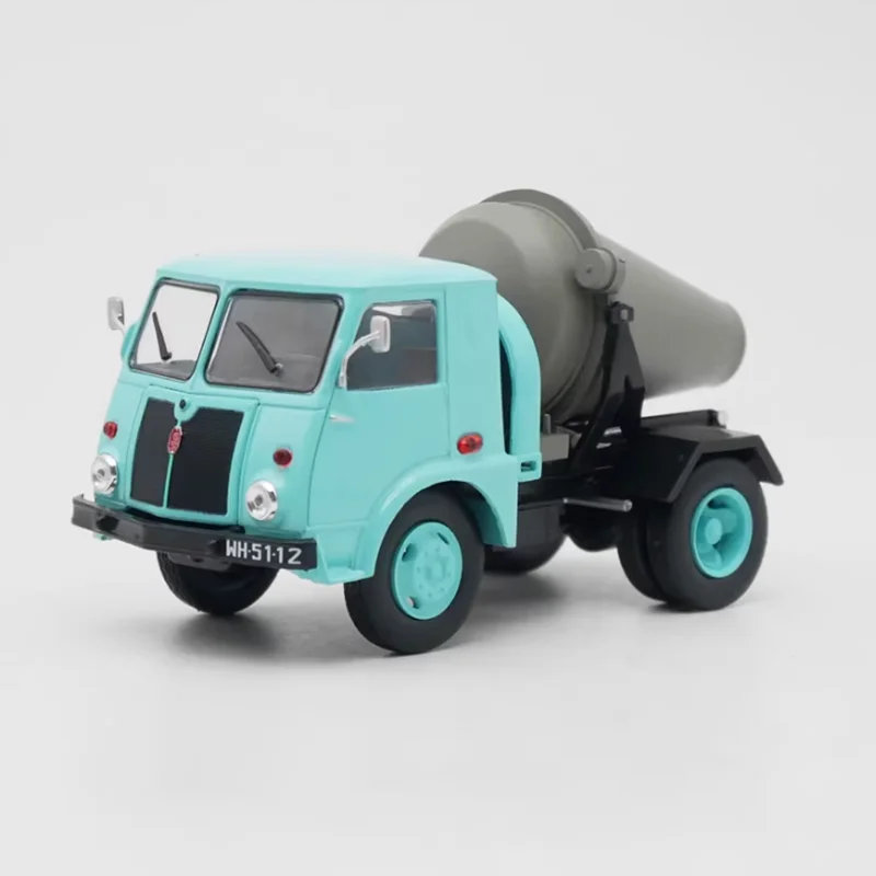 

Модель-копия IXO Diecast 1:43, грузовик-спрейер Star 25 из сплава, коллекционная игрушка, подарок, статическая модель для демонстрации
