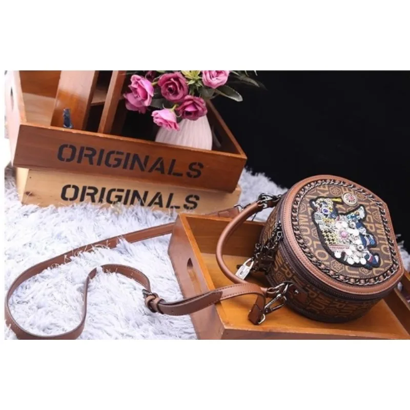 Retro High-quality Texture Embroidered Elephant Bag Fashion Trend Everything Small Crossbody Super Fire Hand Round Zipper Bag