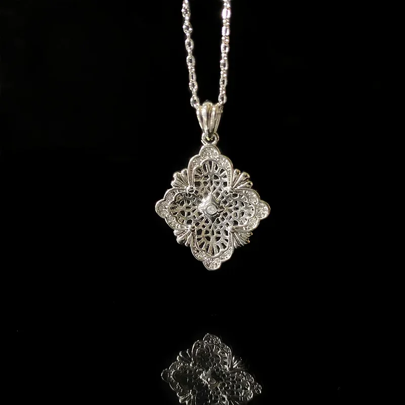 

MDL Moissanite Style Medieval Girl Pendant Genuine Gold Plated Hexagrams For Everyday Stunner