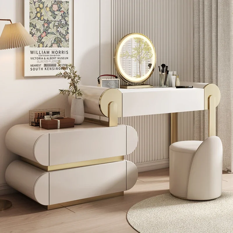

Роскошный светодиодный Зеркальный туалетный столик золотой дизайн для спальни Набор для хранения туалетный столик современная Женская подставка для макияжа принцессы