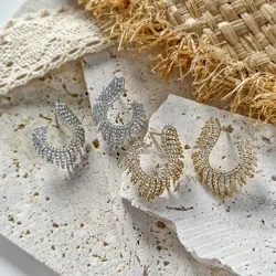 HECHENG,Shiny Zirconia Ear Studs Fashion Female Daily Wearable Accessories Silver Color Jewelry for Engagement Ceremony