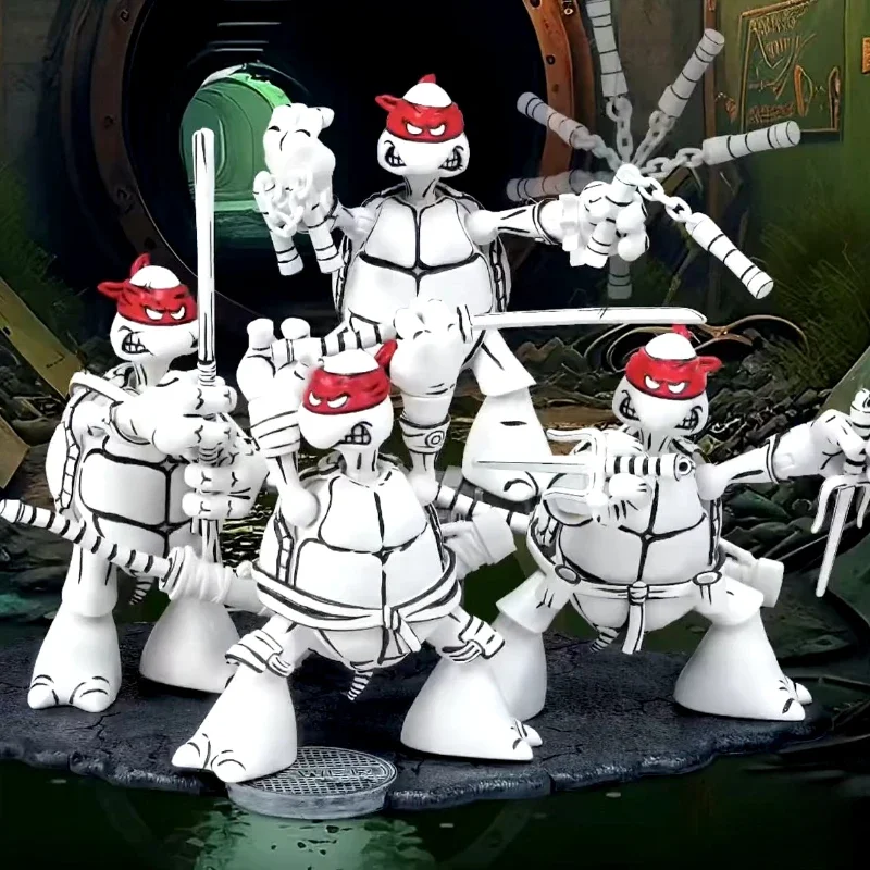 2024 SDCC زملاء اللعب في سن المراهقة سلاحف النينجا TMNT أسود أبيض رسم PX عمل نموذج لجسم اللعب جمع الحلي