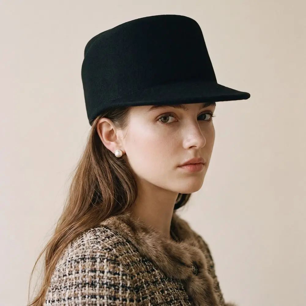 Vintage British Style Wool Equestrian Hat Elegant Charm Beret Retro Versatile Woolen Felt Hat Banquet