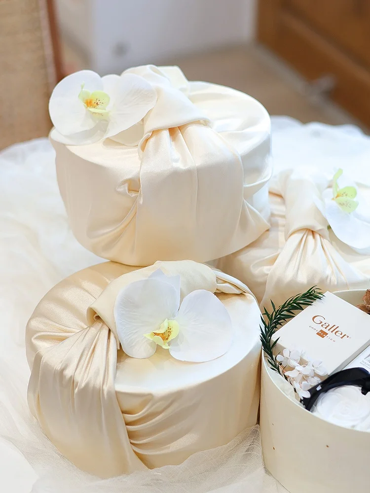 Wedding Souvenir Bo…