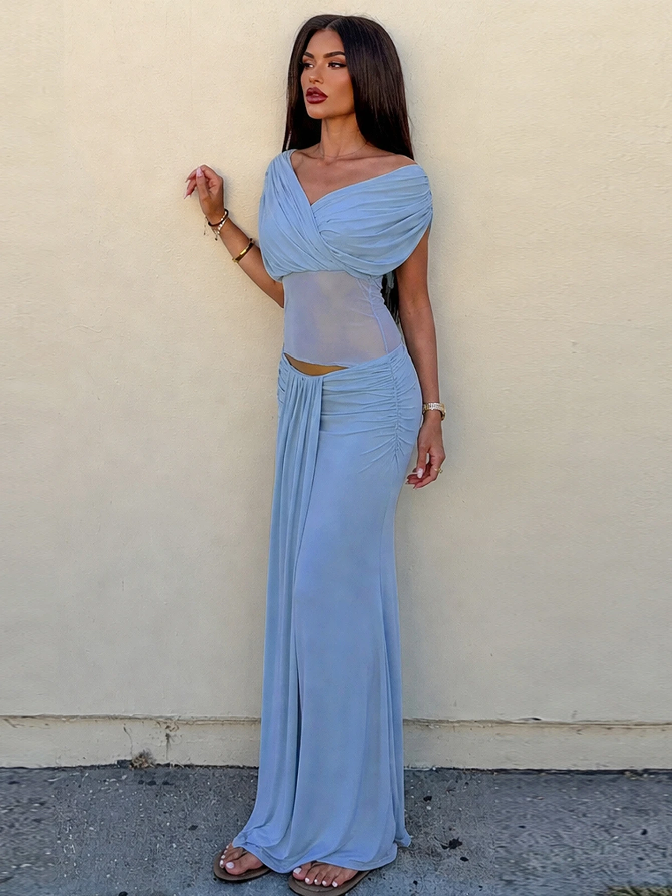 Hugcitar Fashion 2 Pcs Sets Solid Ruched V Neck Patchwork Lace Sexy Crop Tank Top Maxi Skirt Pleated Women Outfit Party Vacation