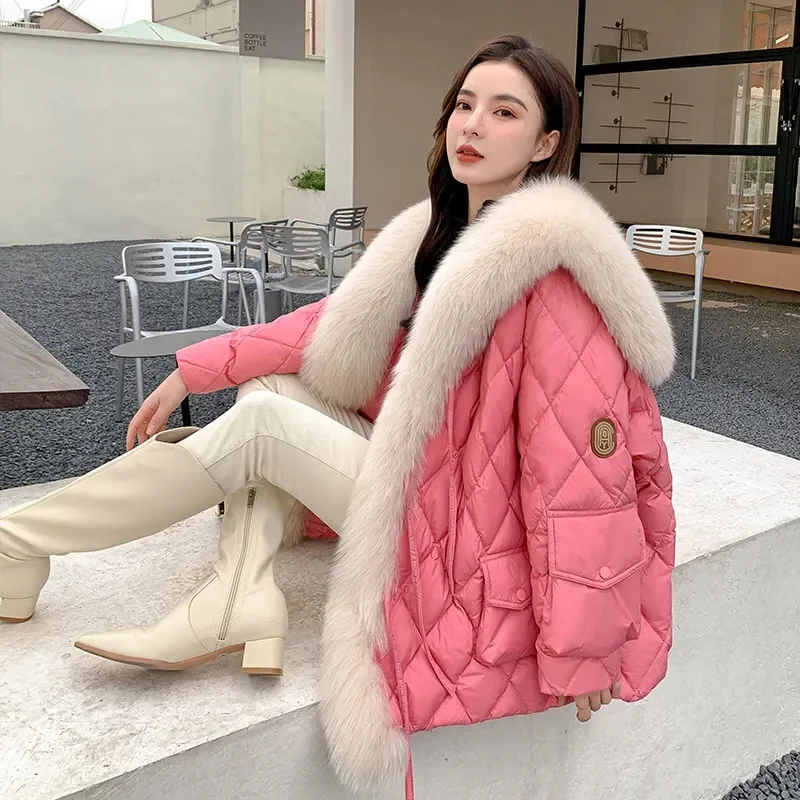

2025 Lady Faux Fur Cotton Padded Top Coat Winter Femme Short Plush Jacket Korean Women Fashion Long Sleeved Down Cotton Outwear