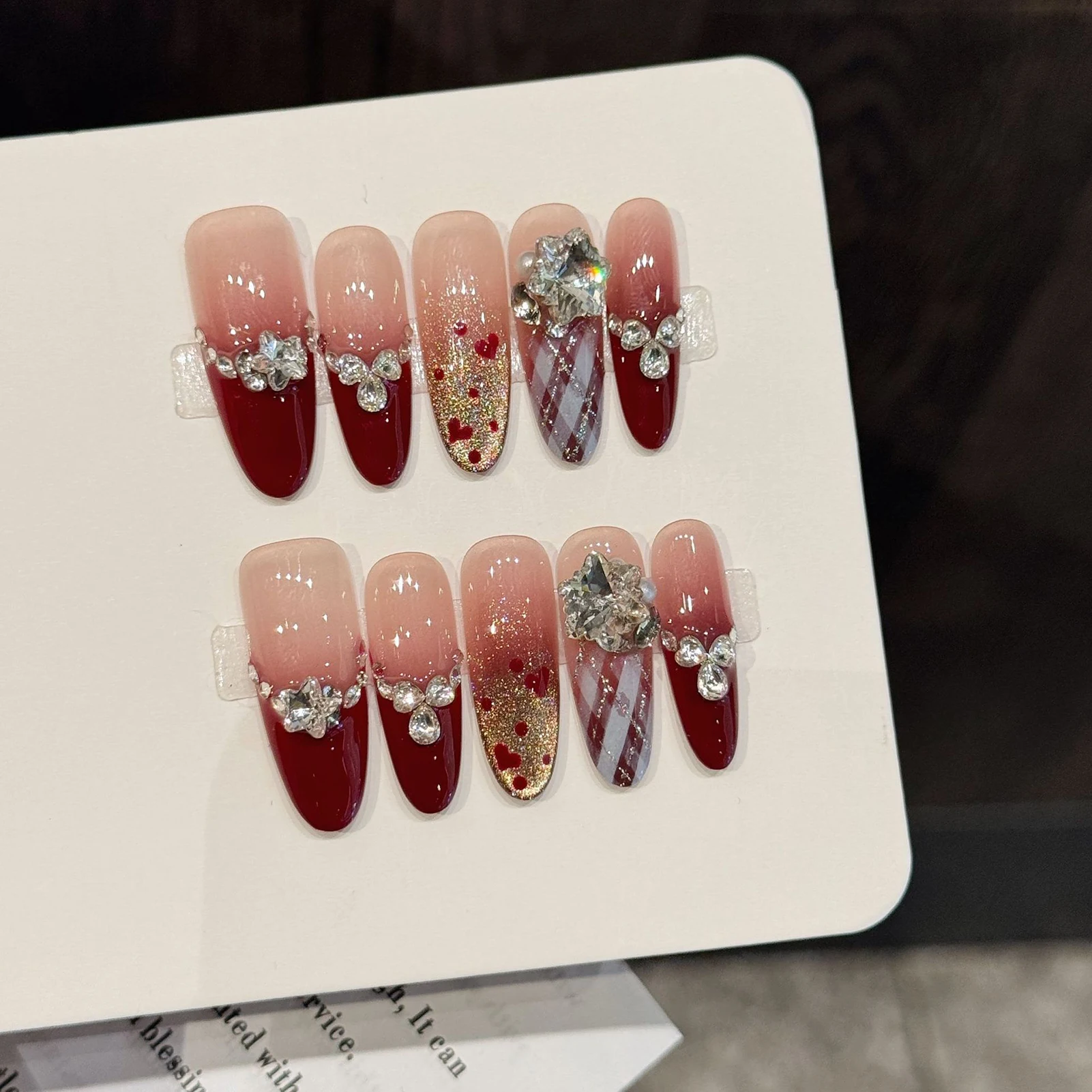 

10PCS Red French Long Oval Press On Nails with Rhinestones Glitter False Nails for Women Wedding Party Wearable Fake Nail Tips