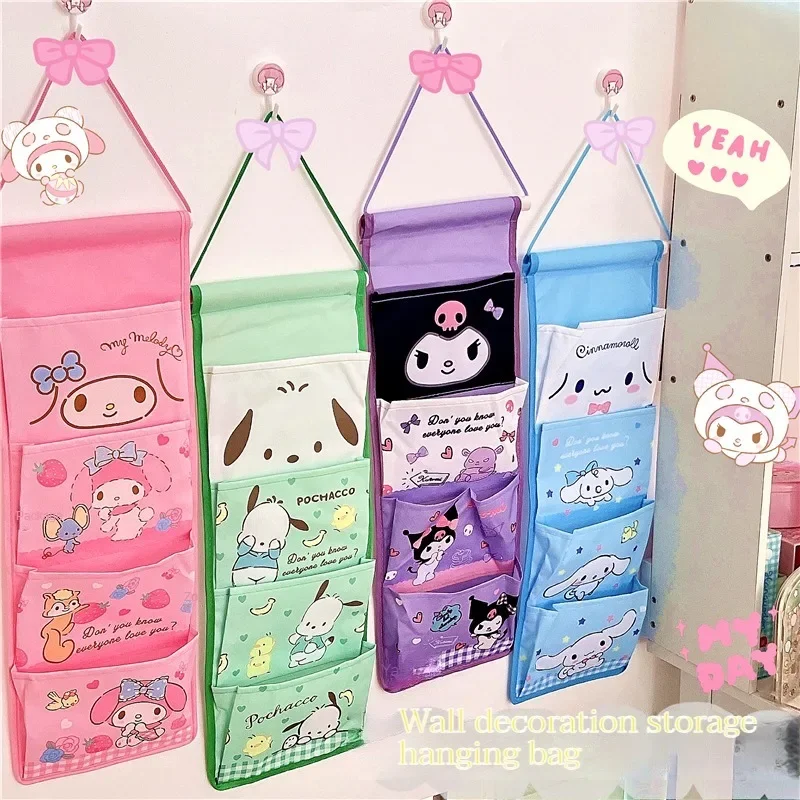 Bolsa de almacenamiento creativa Kawaii Girl Sanrio para colgar en la pared, bolsa Pochacco con múltiples compartimentos de dibujos animados Kuromi Cinnamoroll, bolsa para artículos diversos