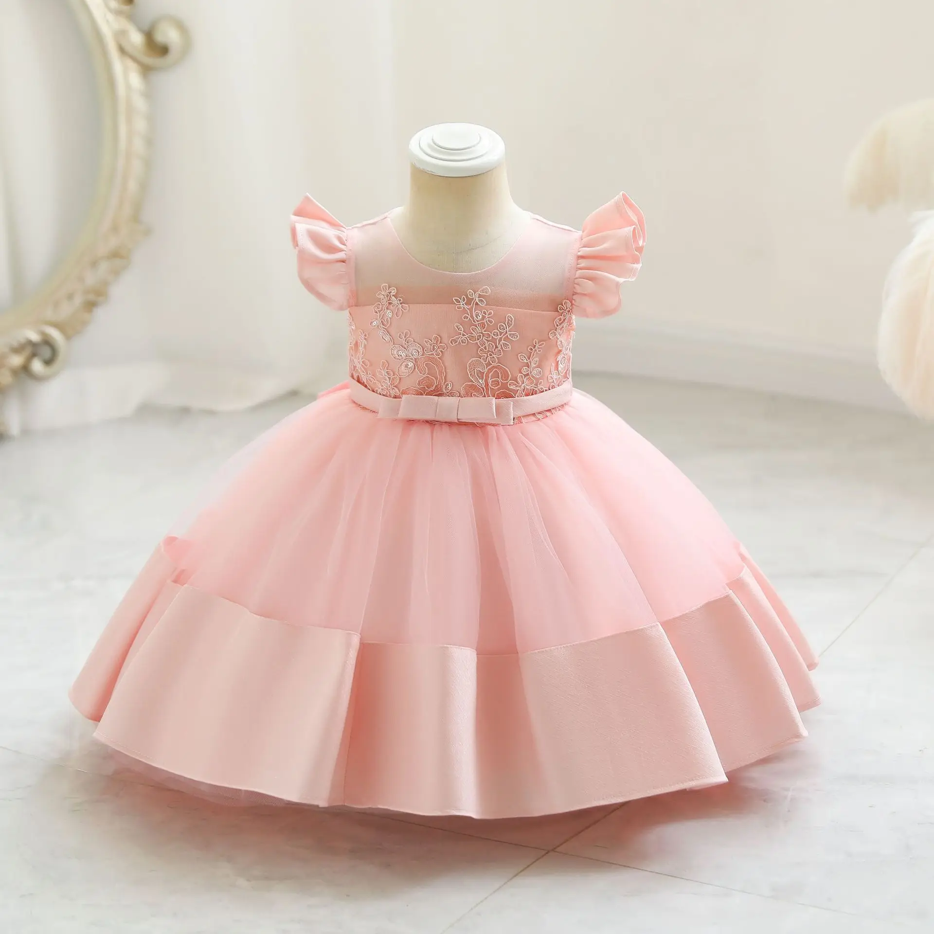 

Princess Girl Kid's Dress For Birthday Party Embroidery Flower Baby Girl Clothes Ribbon Puff Sleeve Children's Ball Gowns 1 Year
