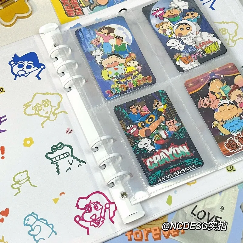 Bandai Buntstift Shin-Chan Karten binder Album halter Anime Peripherie Sammlung Karte Aufbewahrung sbuch a5 Innenseite Kinderspiel zeug Geschenk