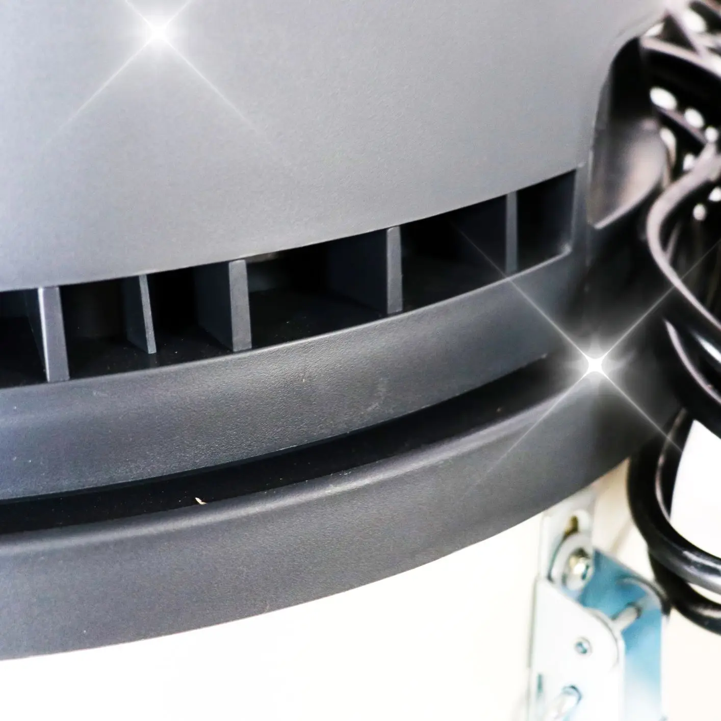 أعلى المبيعات الشركة المصنعة المبيعات المباشرة VC310 كفاءة التشغيل العالية أحدث التقنيات مكنسة كهربائية صناعية كبيرة