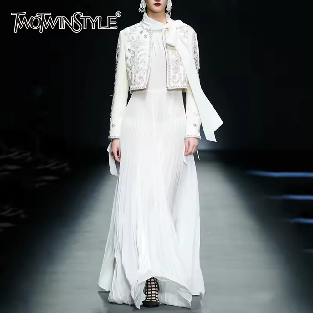 

TWOTWINSTYLE однотонный комплект из двух предметов с бриллиантами, женская куртка с круглым вырезом и длинными рукавами, элегантный женский комплект с юбкой, модный новый стиль