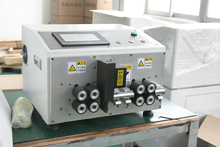 70 square Millimeter Automatic Thick Copper Cable Cutting Machine Single Core Wire Cutting and Stripping Machine