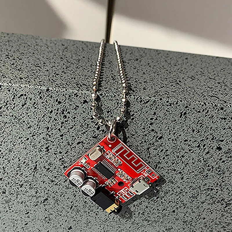 1PC Trend Circuit Board Pendant For Women Men Creative Electronic Chip Personalized Keychain Hip-hop Punk Style Bookbag Pendant