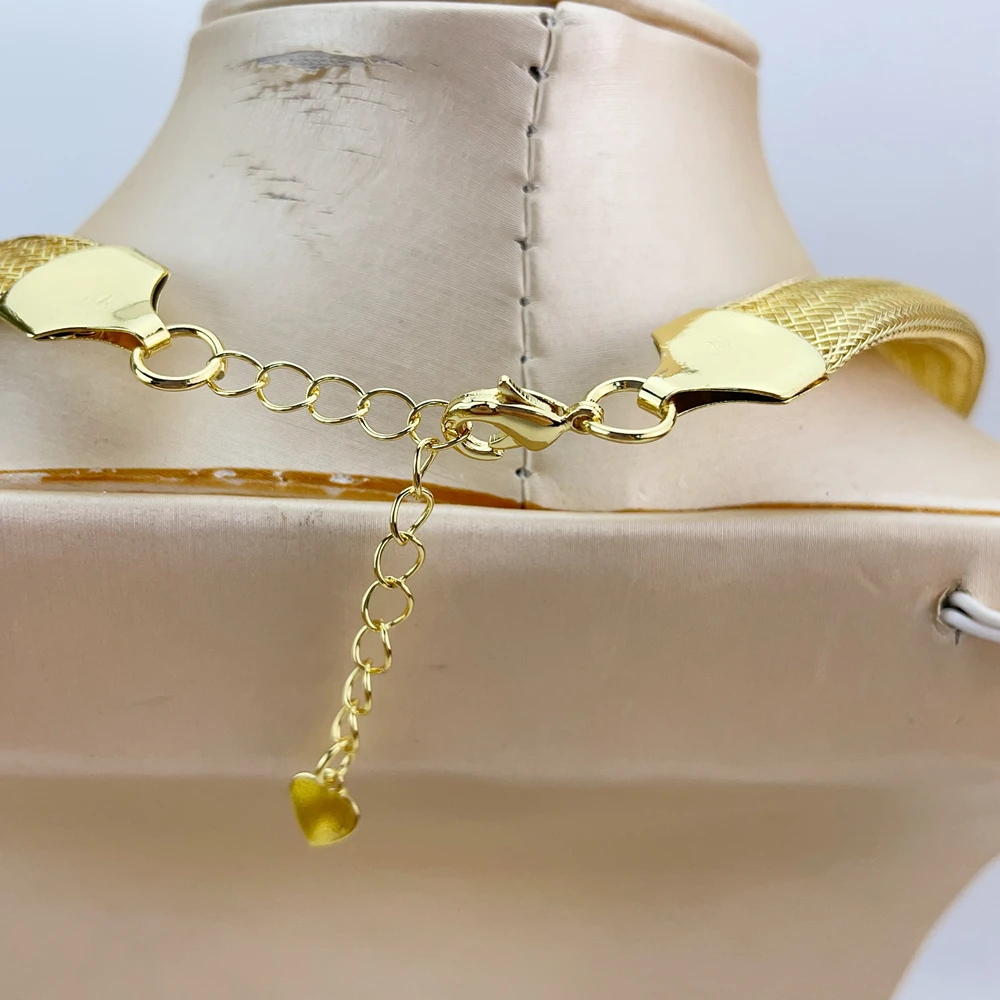 مجموعات مجوهرات عصرية على شكل زهرة من إيما للنساء، قلادة برازيلية مطلية بالذهب، أقراط مجوهرات الحفلات