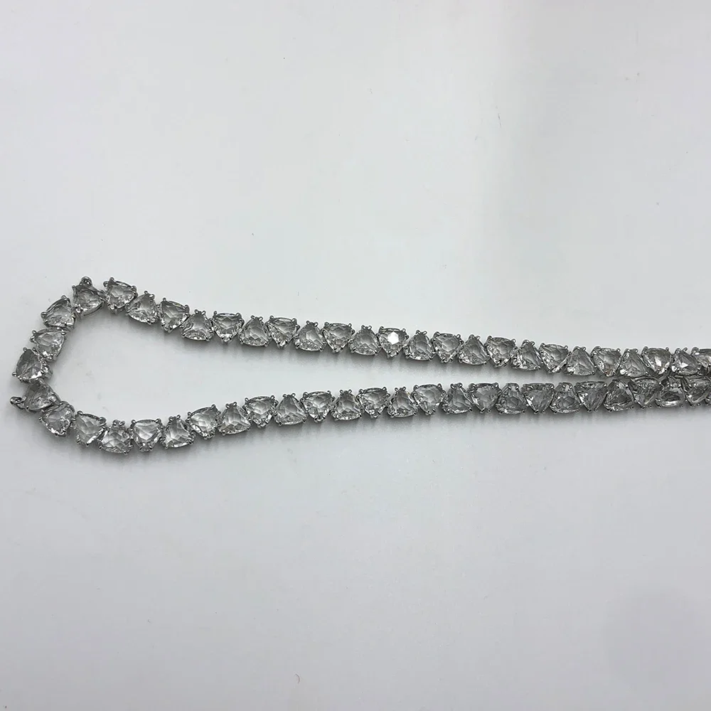 2025 جديد مصفوفة التنس الأبيض قلادة الكمثرى قطع الفاخرة المرأة اكسسوارات مجوهرات هدية الزفاف