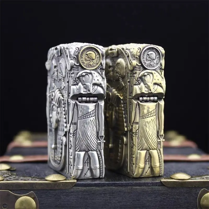 Holy Beetle Mechanism Coin Heavy Armor Windproof Kerosene Lighter Brass Wings Ignite Tool Creative Gift