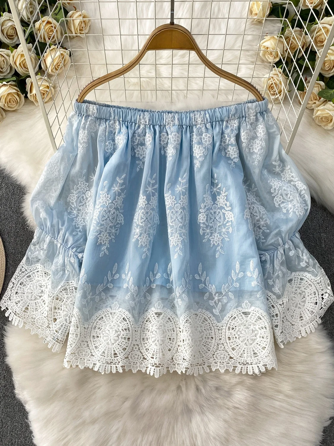 

Ele Lace Embroidered Bell Sve irt High Waist orts Two Piece Set Slimming Effect Heavy Embroidery Faionable Ensemble