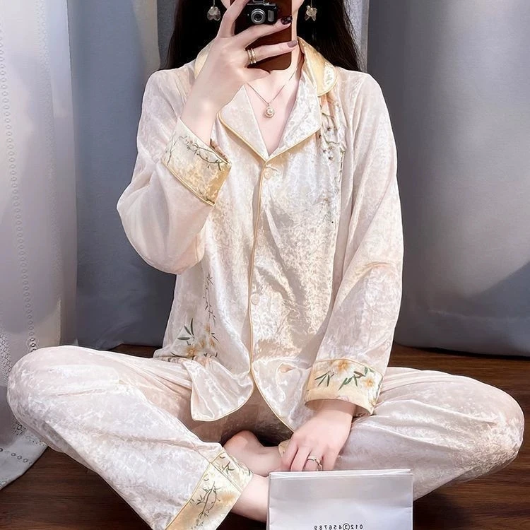Knitted Gold Velvet Long Sleeved Long Pants Suit Soft And Comfortable Pajama Set 2026 Autumn Winter Women's Home Wear Sleepwear 5