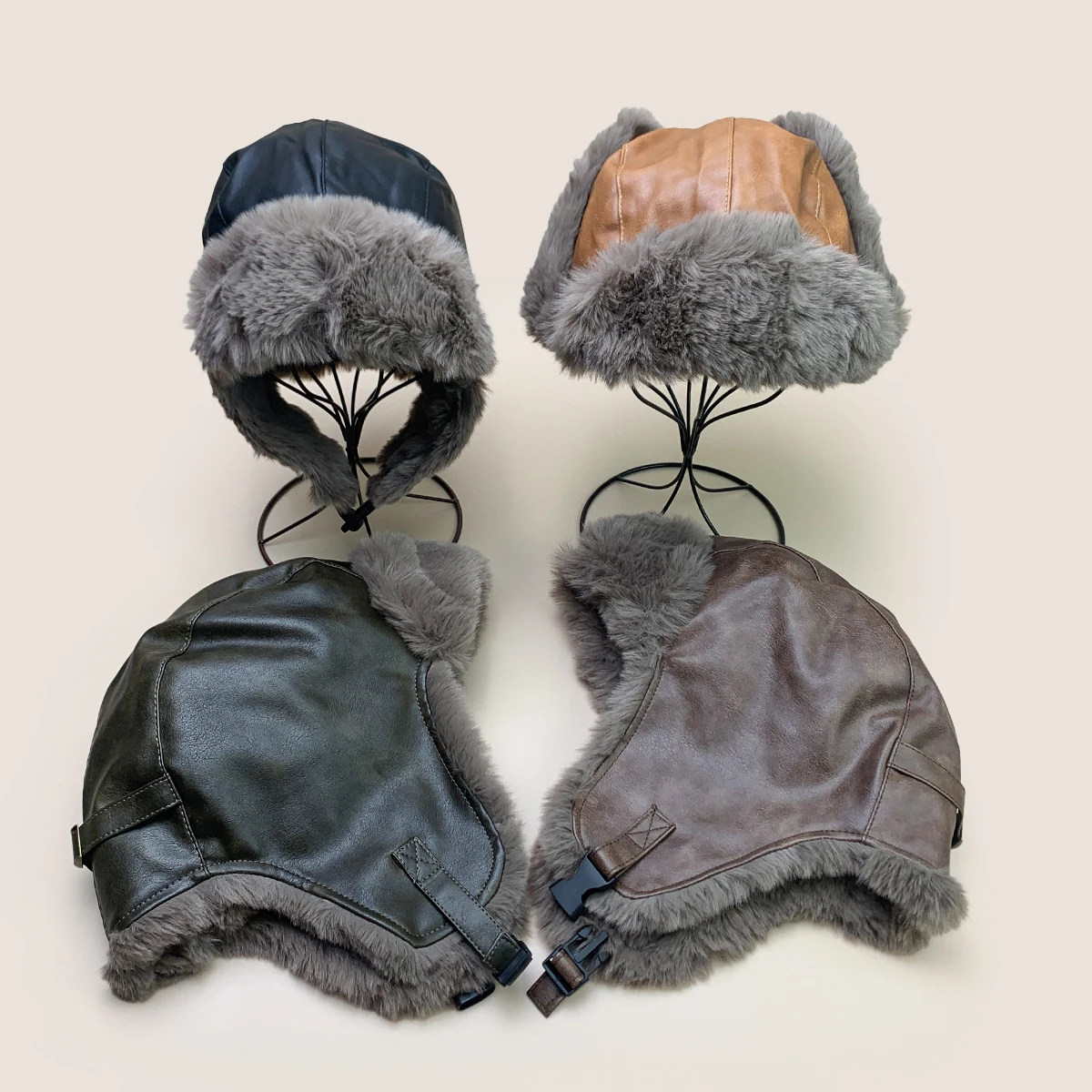 

Leather Solid Simple Bomber Hats Autumn Winter Unisex Warm Outdoor Versatile Retro Classic Fashion Ear Protection ins Pilot Hats