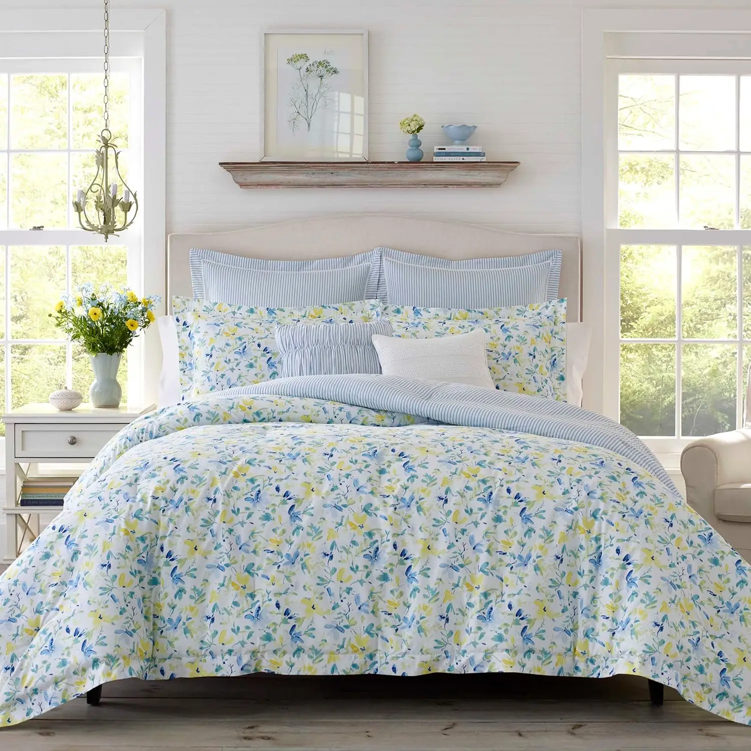 Laura Ashley Comforter, Soft Reversible Bedding Set, Includes Matching Shams & Throw Pillows, King, Nora Blue/Yellow/Green/White