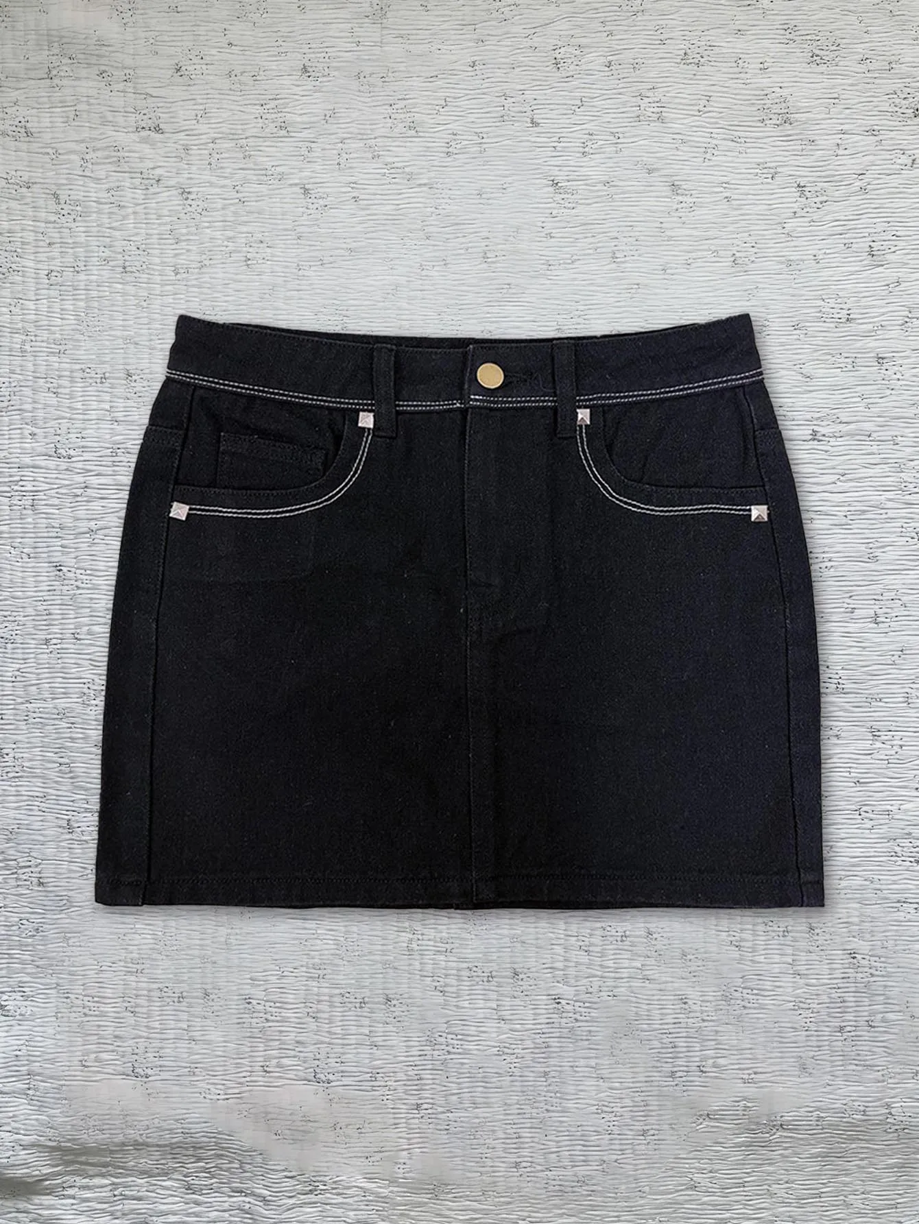 

Women's Casual Daily Streetwear Black Embellished Studded Skull Rhinestone Pocket High Waist Denim Mini Skirt 2026