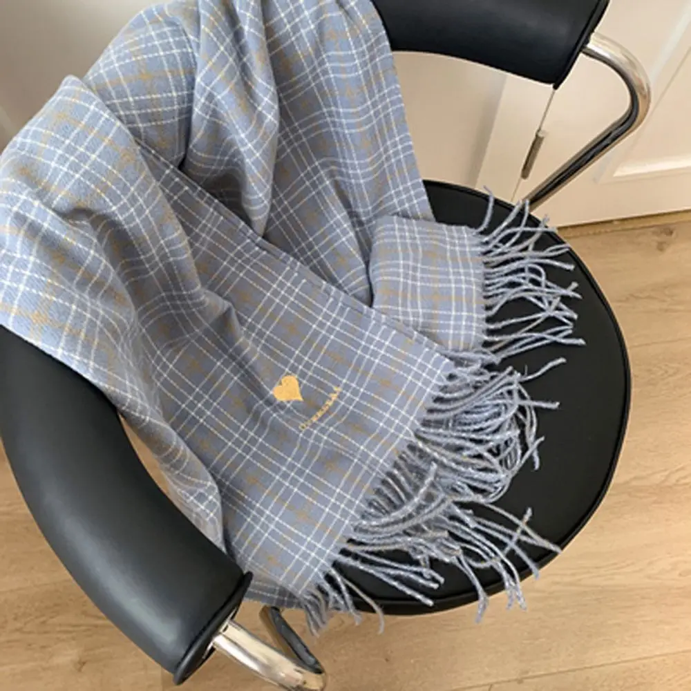 

Warm Soft Trendy Female Lattice Thickened Autumn Love Heart Knitted Shawls Plaid Scarves Korean Style Shawls Grid Wraps
