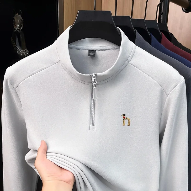 Autumn brand new comfortable fabric men's commuting zipper semi high neck pullover sweater Autumn new puppy embroidered sweater