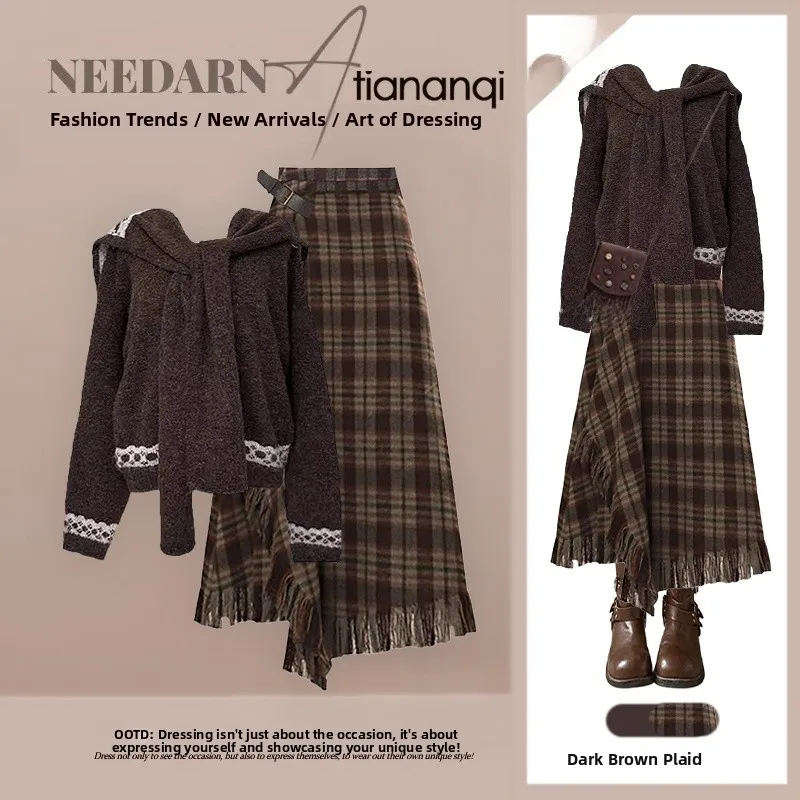 

Fashionable Winter 2026 Women's Knitwear Set with Plaid Skirt Anti-Aging Style Two-Piece Suit Elegant Quality Casual Wear