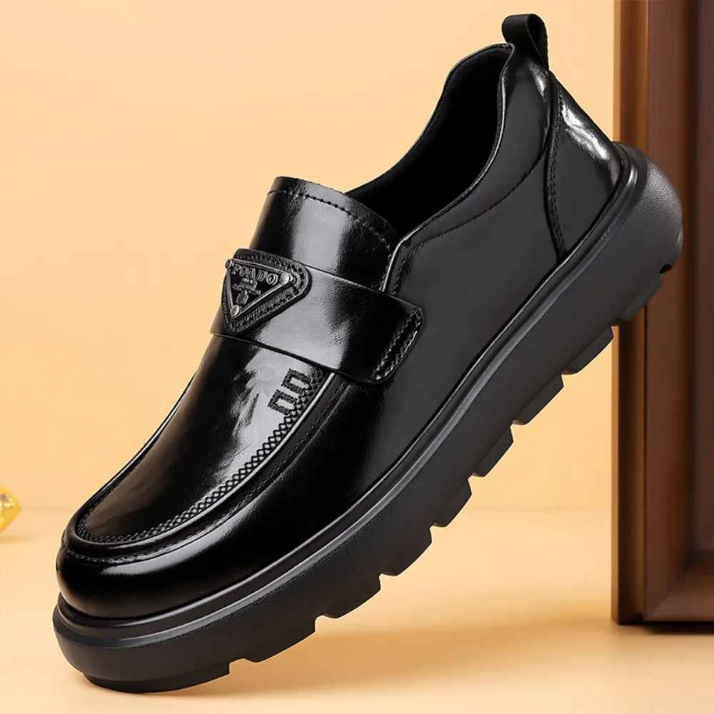 Men's Height Increasing Soft Soled Business Casual Leather Shoes British Thick Soled Loafers Comfortable Slip-On Elegant Footwea