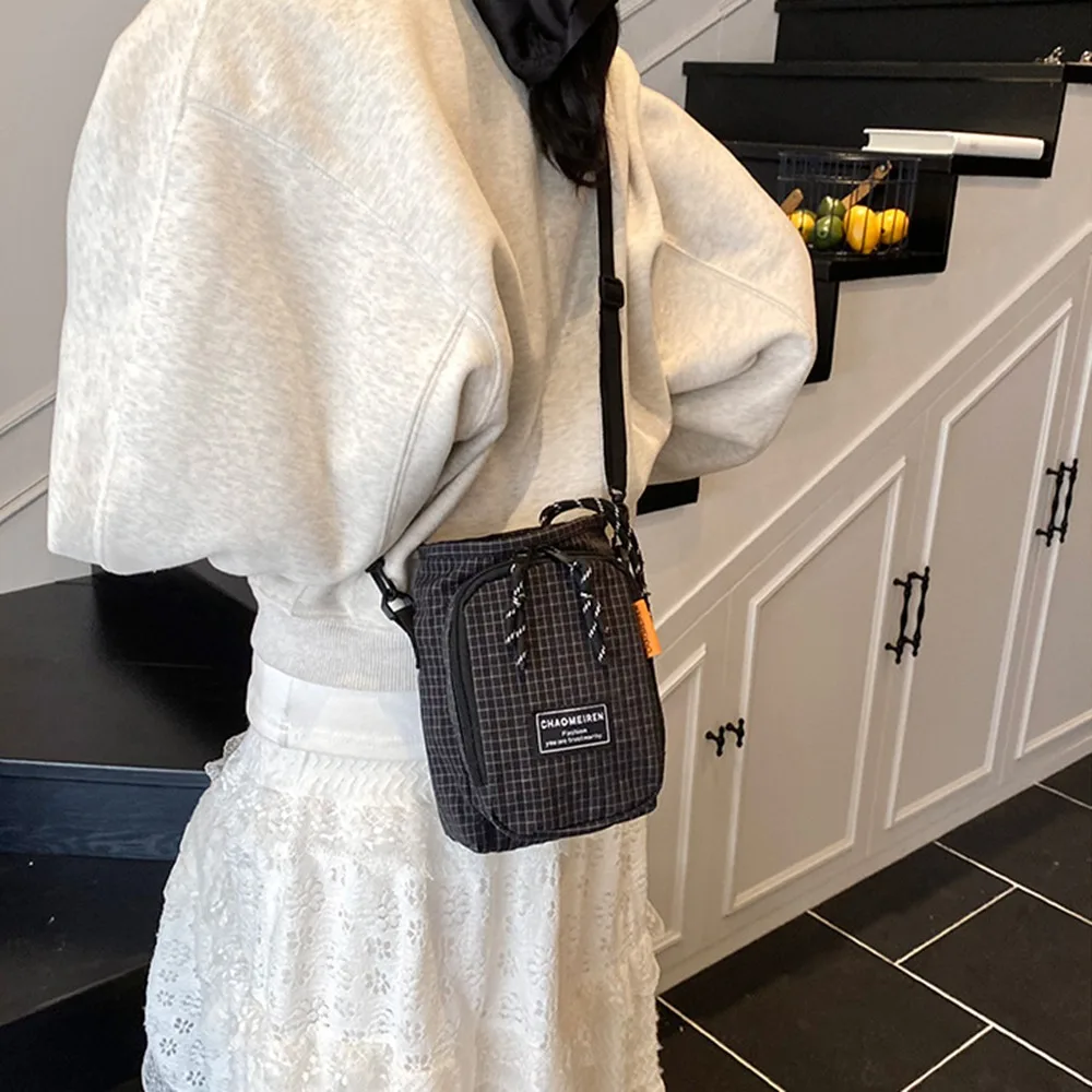 

Повседневная сумка-переноска для бутылки с водой, регулируемый ремень, большая вместительная мини-квадратная сумка на одно плечо в японском стиле