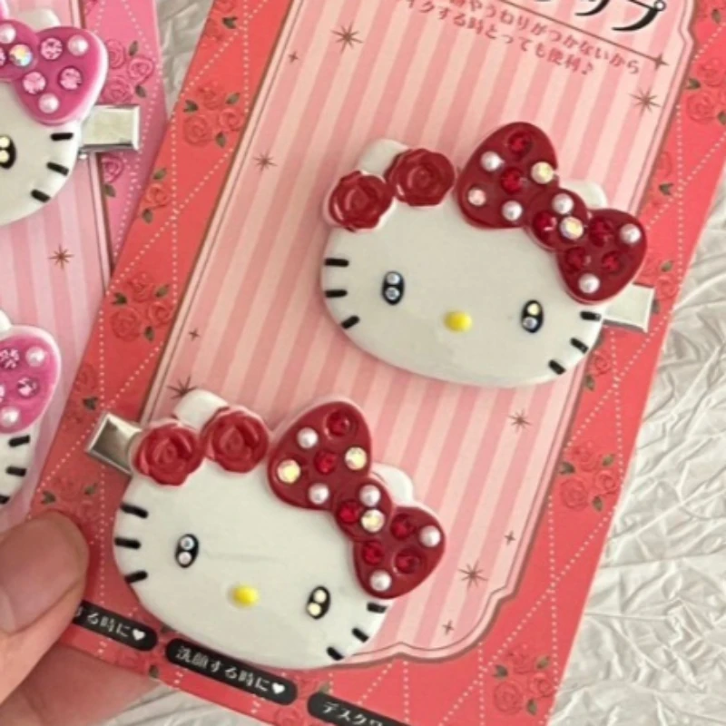 SEHR HEISS 2-teiliges Haarspangen-Set mit Figuren von Heimi Cinnamoroll Puppu für Mädchen und Frauen