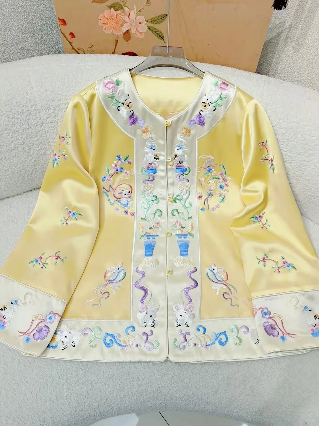 High-end Spring Autumn New Acetate Coat Embroidery Moon Rabbit Flowers Women Elegant Loose Lady Top S-XXL