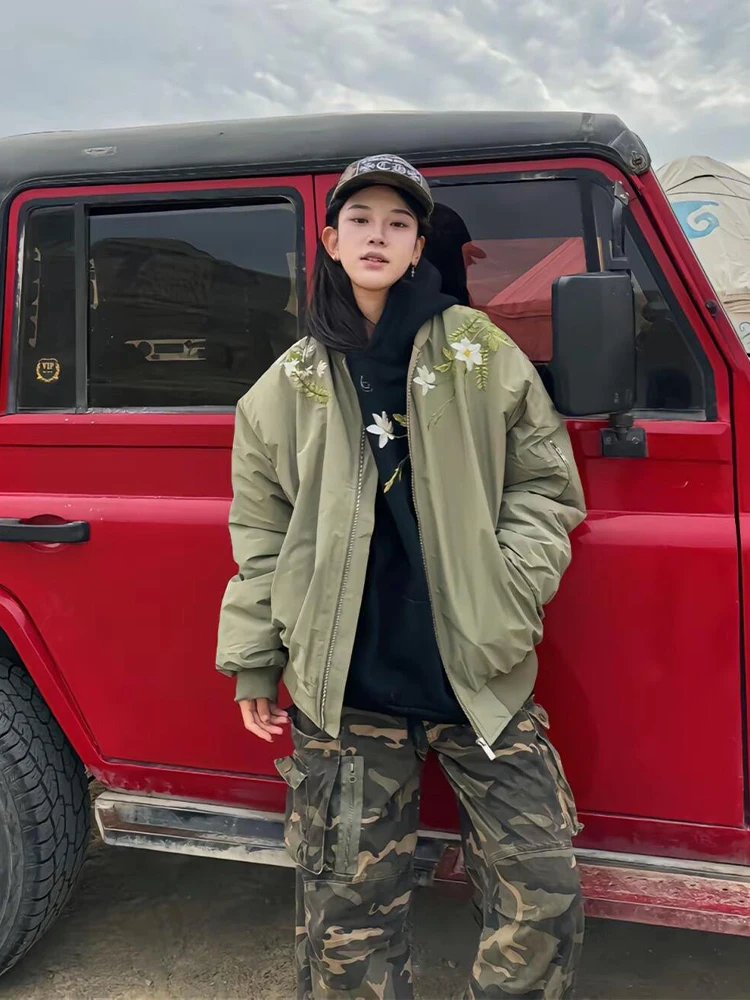 

New Chinese Sle Floral Embroidery Jaet Cotton Outerwear Men's Winter High-End Cool American Bomber Baseball orm