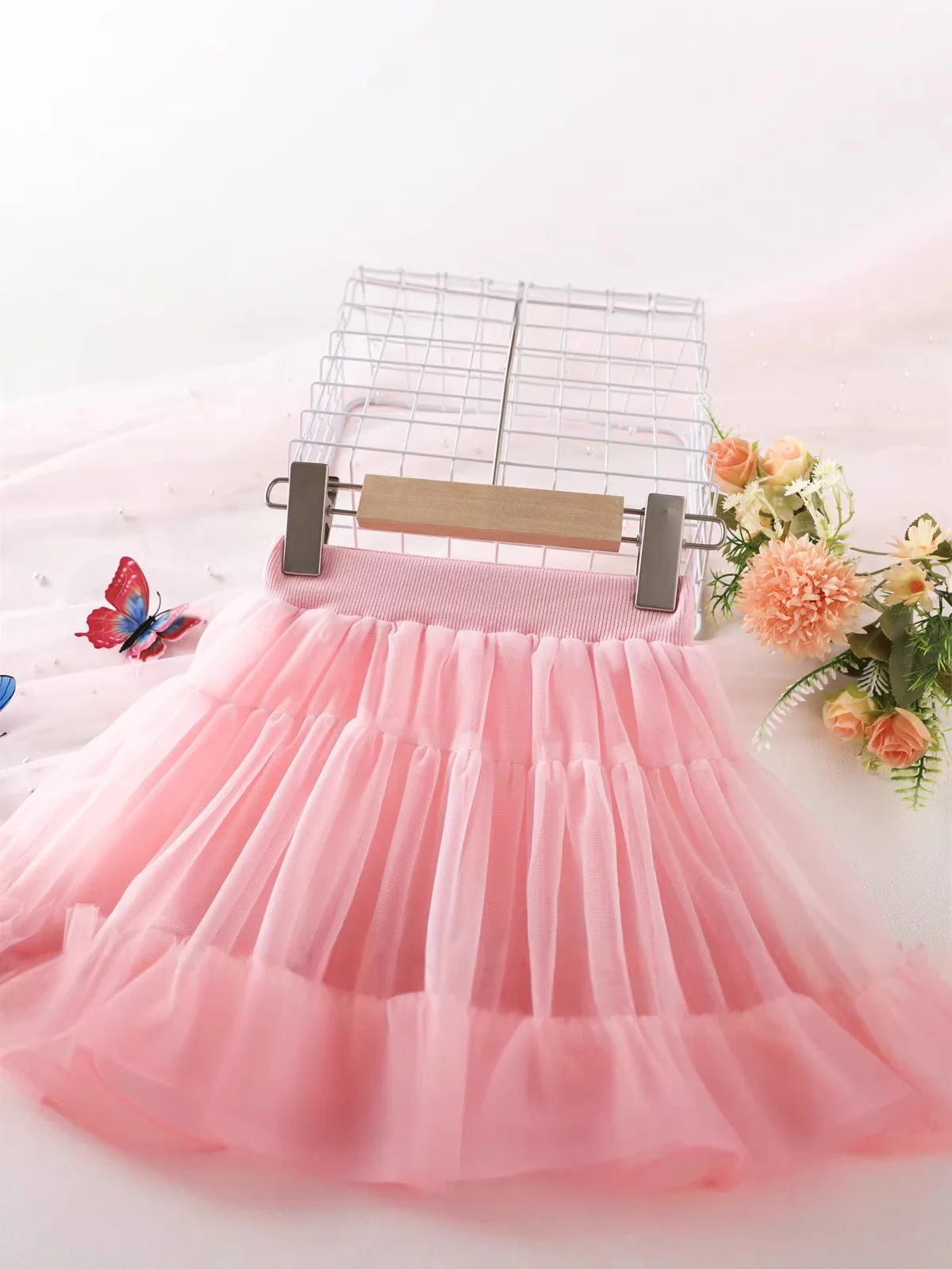 2026 New Summer Childrens Dress Dreamy Multi-layer Tulle Puffy Skirt for Girls with Contrast Ruffle Hem