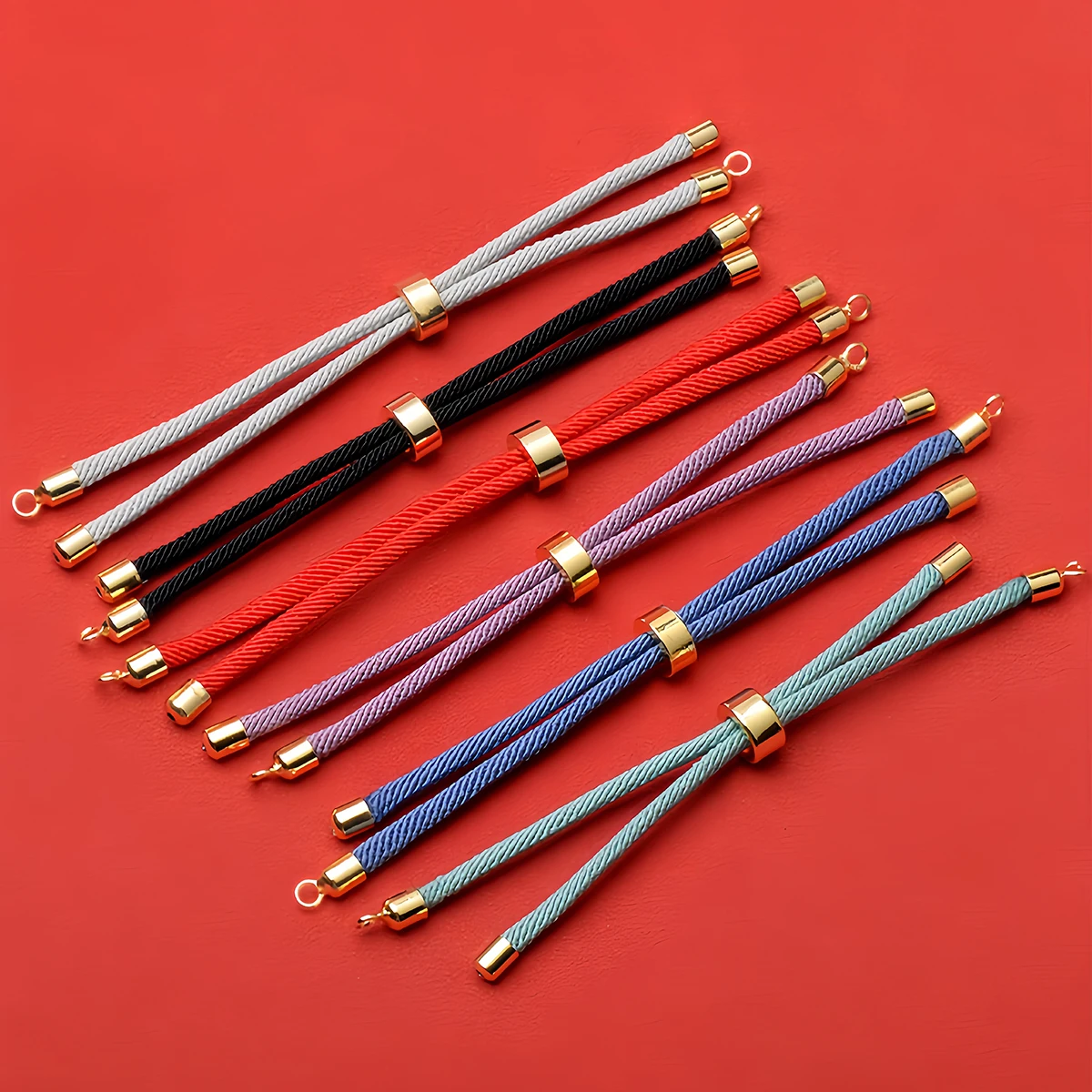 2-5 Stück verstellbare, geflochtene Nylon-Kordeln, Schiebe-Freundschaftsarmbänder, handgefertigte Glücksseile mit Messing-Endkappen für die Schmuckherstellung – Detail 3