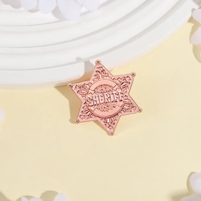 الكرتون شريف نائب جوائز المينا دبوس الفضاء الحارس خمر مسدس ستار الشرف بروش شارة التلبيب مجوهرات هدايا للأصدقاء